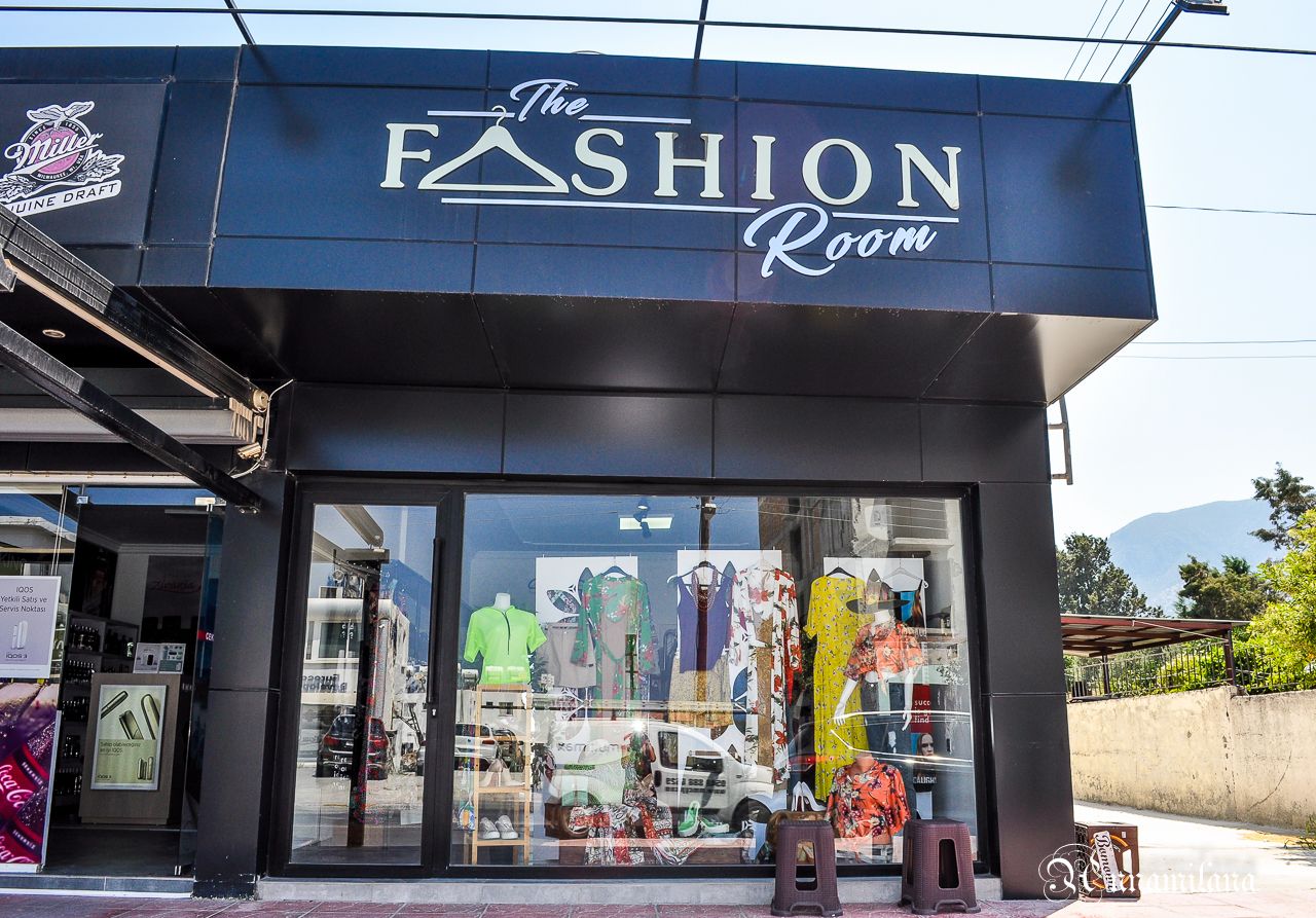 Магазин «The Fashion Room» 