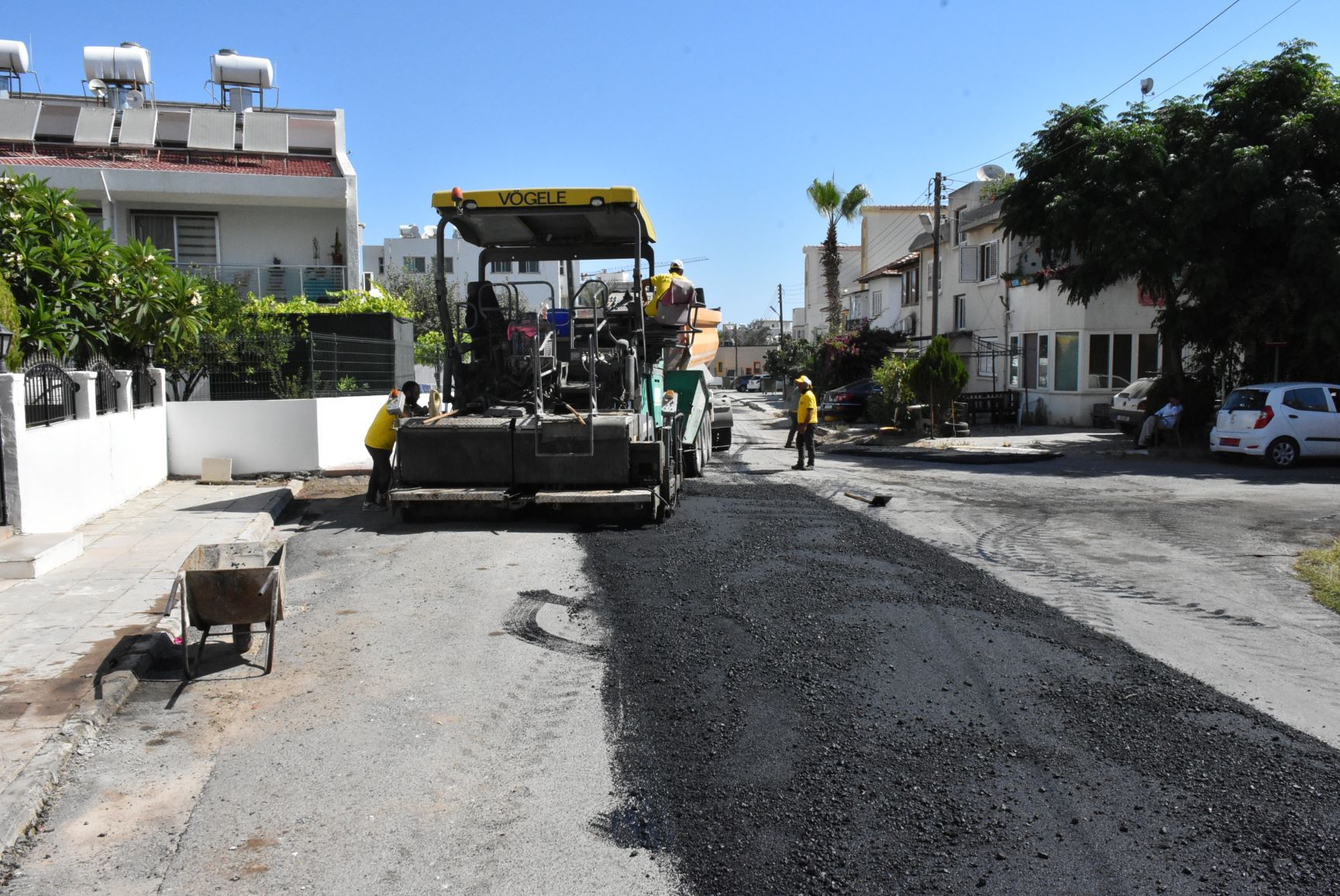 Муниципалитет Кирении выполняет план по асфальтированию дорог