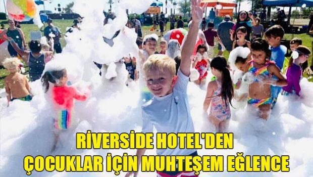 День Нептуна в Отеле Riverside