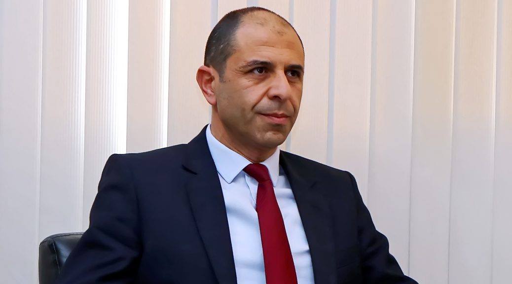 Kudret Özersay проводит встречи в Нью-Йорке