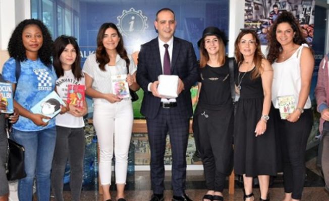 Студенты GAU собрали 350 книг для малоимущих семей