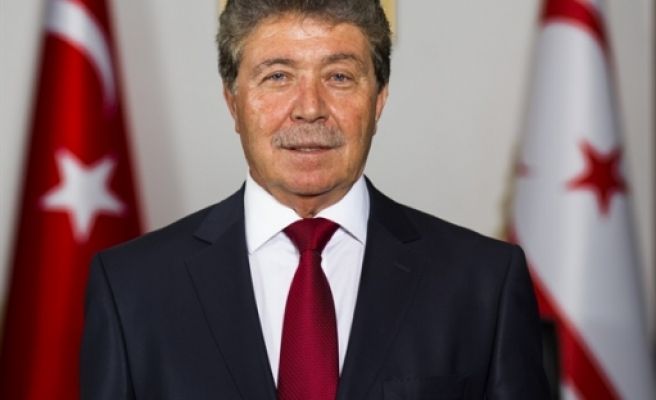 Ünal Üstel посетил Турцию