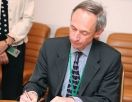 Верховный комиссар Великобритании встретится с журналистами ТРСК