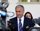 Акынджи обсудил ход переговоров с вице-президентом США