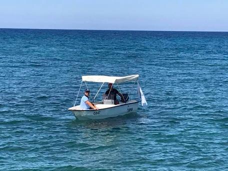 Администрация Алсанджака следит за чистотой моря