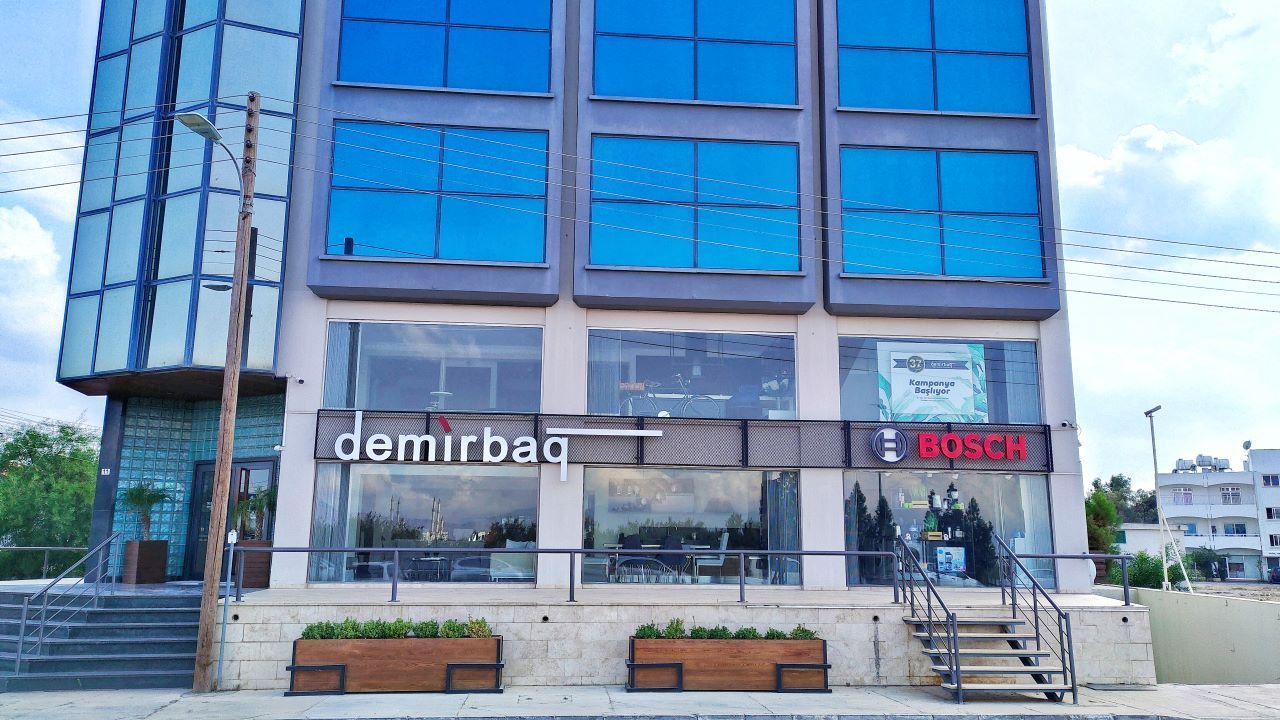 Магазин мебели "Demirbağ Mobilya" 